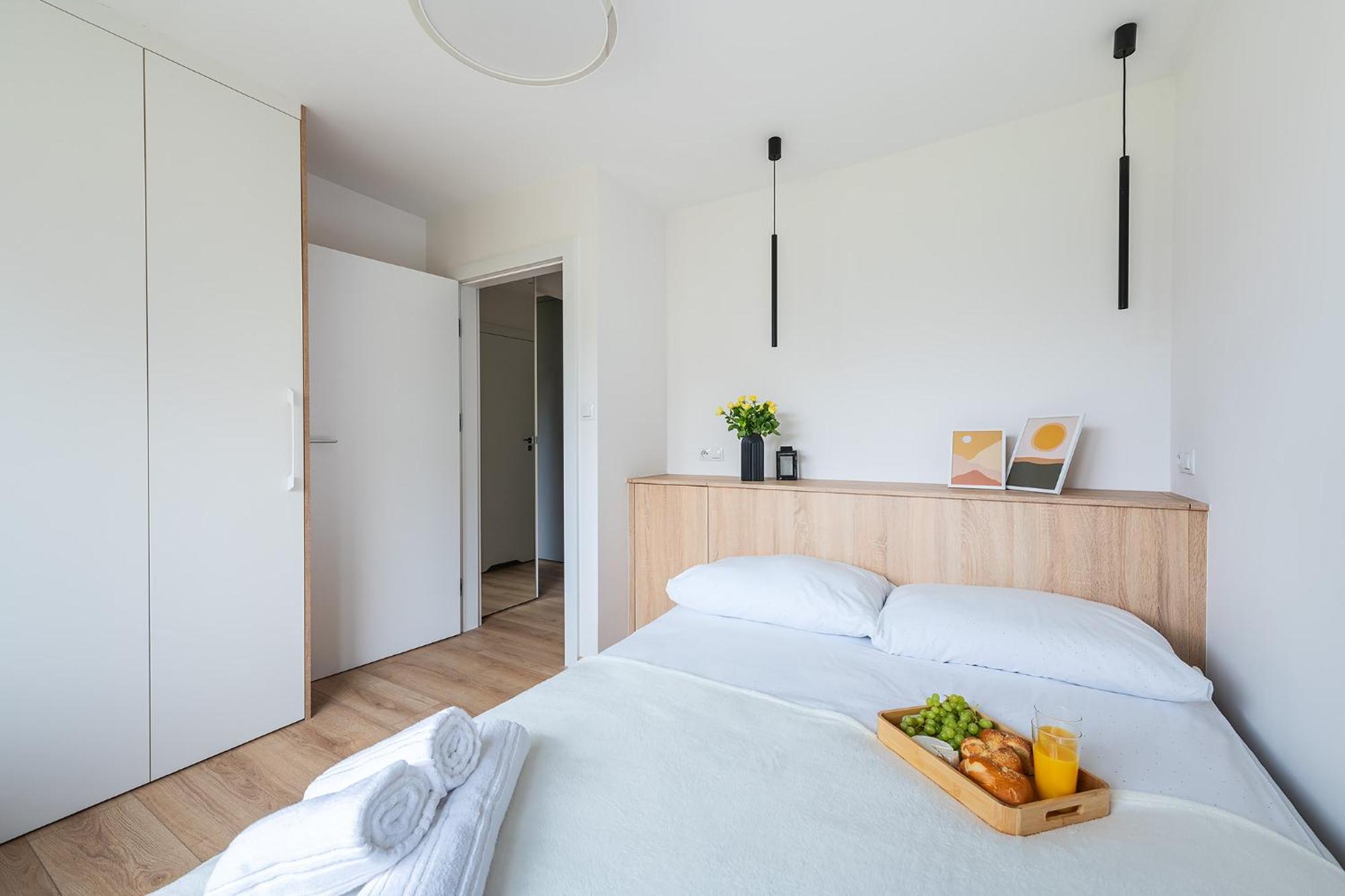 Appartement Batorego 18 White Prywatne Mieszkanie 300m Od Metra Pole Mokotowskie I Sgh Samodzielne Zameldowanie! Self Check-in System!
